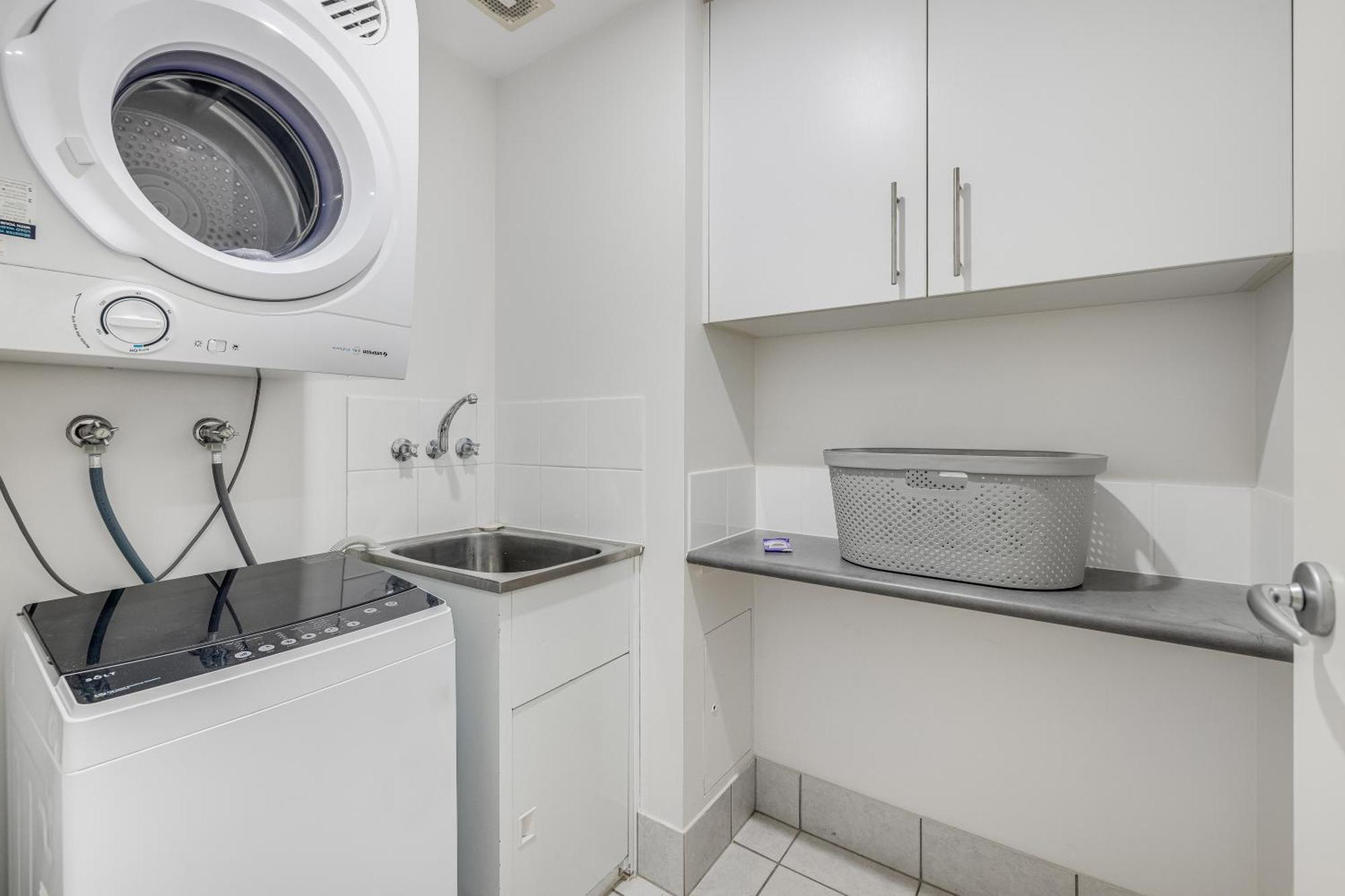 Meridian Alex Beach Apartments 알렉산드라헤드랜드 객실 사진